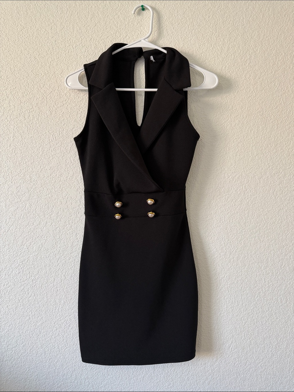 Sleeveless Black Collar Sheath Dress with Gold Buttons